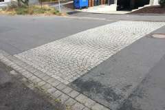 Alte-Poststrasse-Absenkung-und-Kopfsteinpflaster