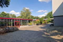 Schulhof-Hessen-12