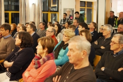 konzentriertes Zuhören