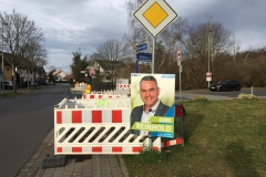 Ablenkung vom Verkehrsschild ..