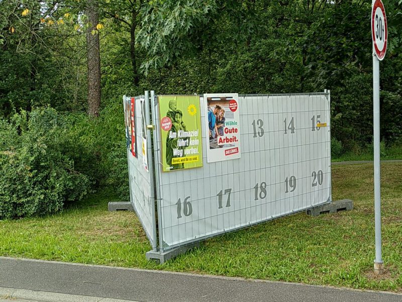 Aufsteller für Wahlplakate in Kleinostheim