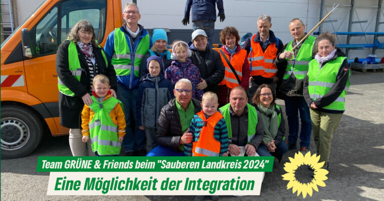 Aktion Sauberer Landkreis 2024 mit vielen Helfer*innen